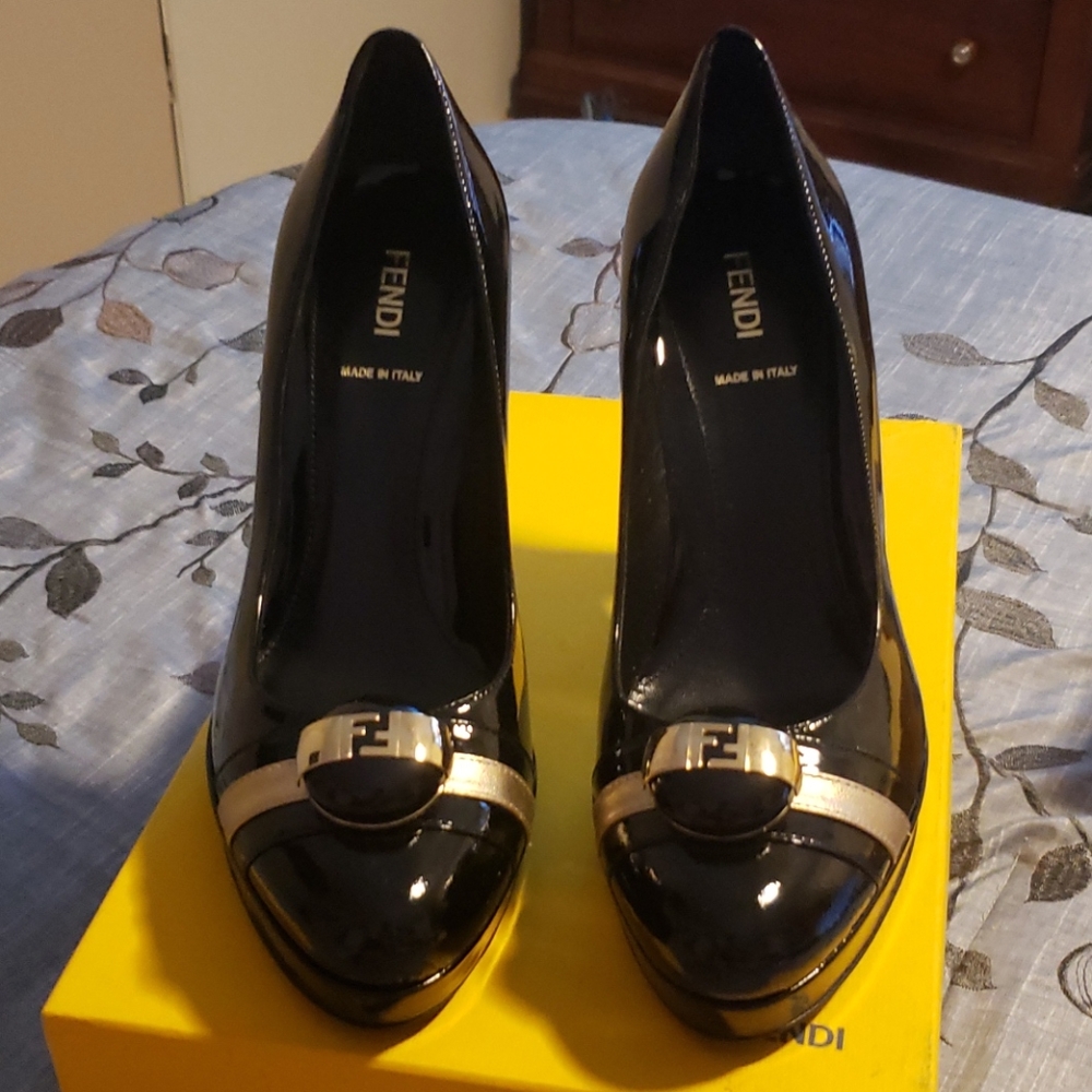 Fendi decollete